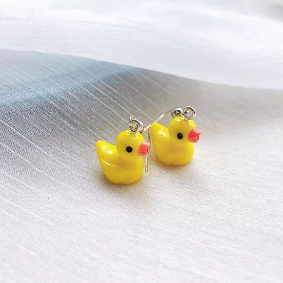 🆕Yellow Duck Charm Dangle Earrings - Picture 4 of 5